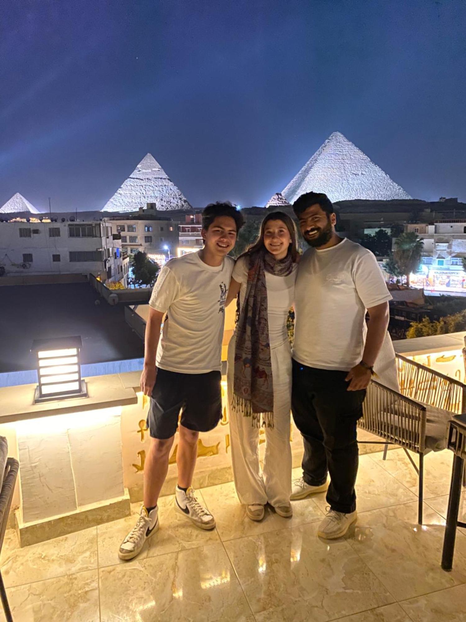 Queen Ash Pyramid View Inn Kafret el-Gabal Esterno foto